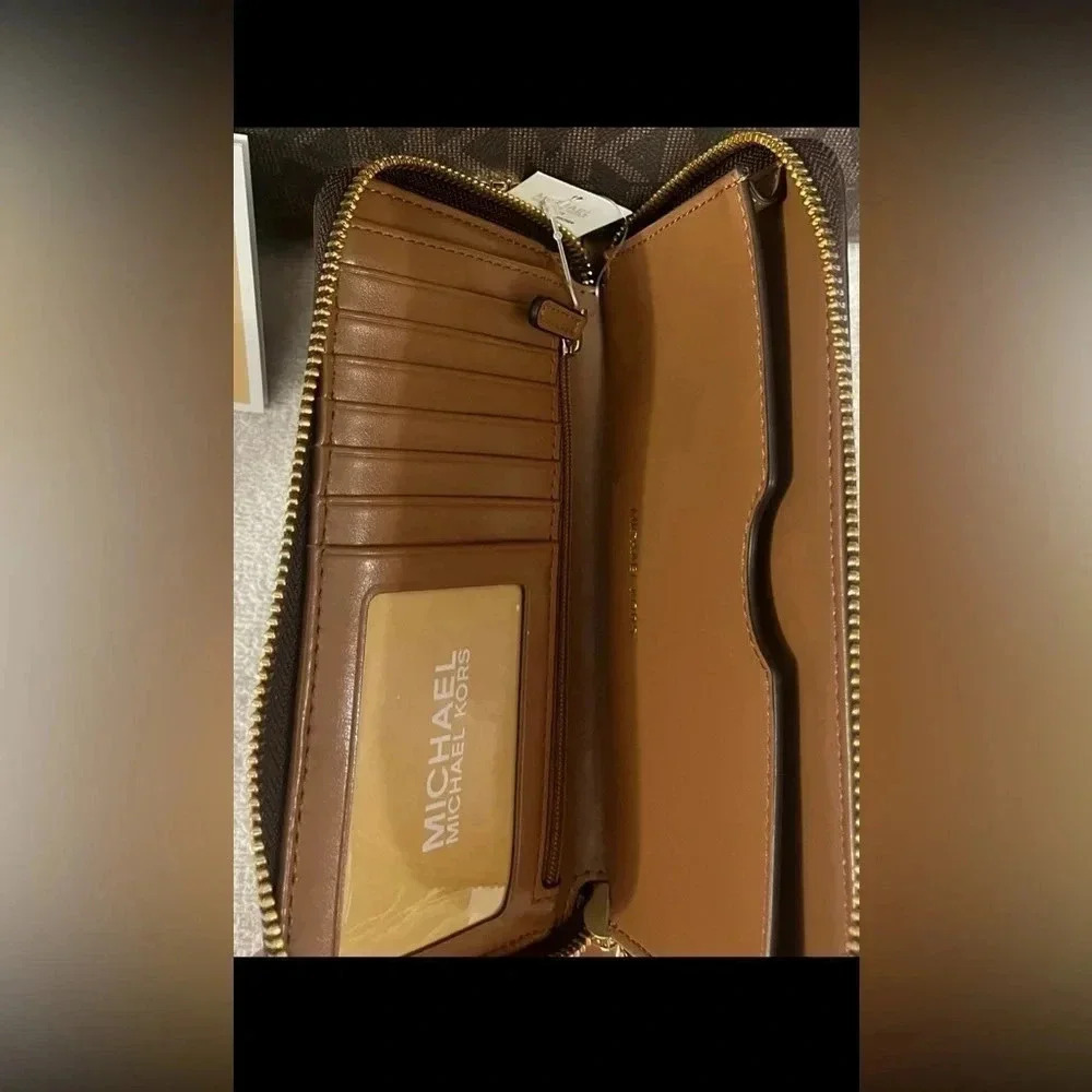 Michael Kors Jet Set Travel Walsh Large Tote Brown Logo + Zip Wallet NWT - Picture 4 of 6